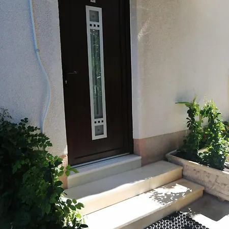 Apartments Kursan Seget Vranjica Exterior photo