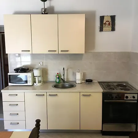 Apartments Kursan Seget Vranjica Exterior photo